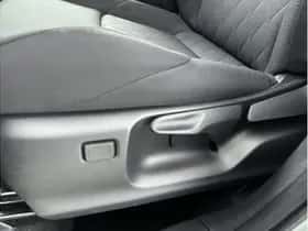 Toyota Corolla (2025) thumbnail 13