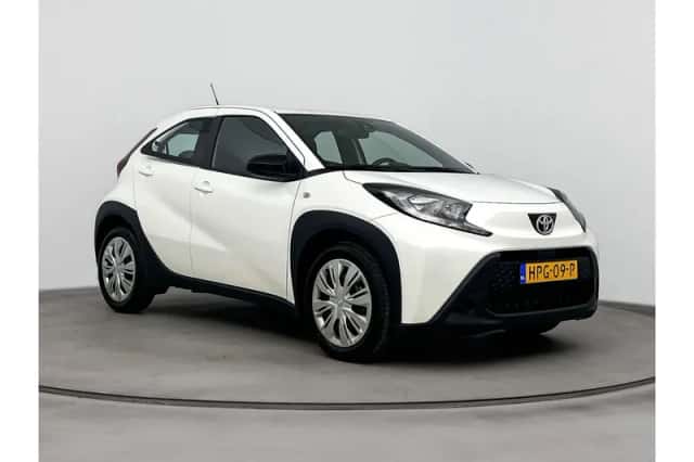 Toyota Aygo X (2025) thumbnail 1