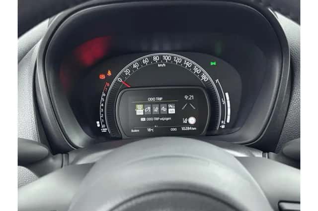 Toyota Aygo X (2025) thumbnail 3