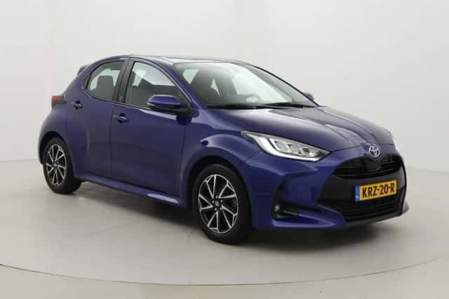 Toyota Yaris (2022) thumbnail 1