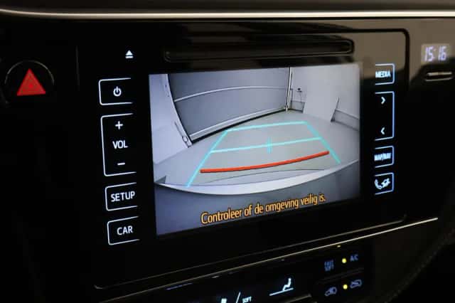 Toyota Auris (2018) thumbnail 6