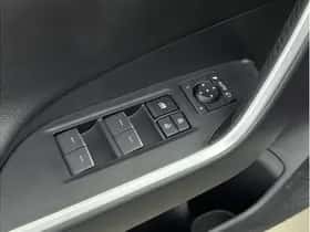 Toyota RAV4 (2023) thumbnail 12