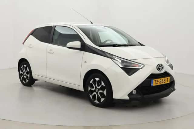 Toyota Aygo (2018) thumbnail 1