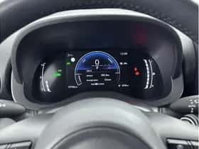 Toyota Yaris Cross (2025) thumbnail 3