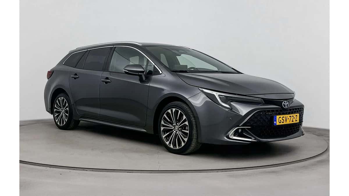 Toyota Corolla (2025) — foto 1