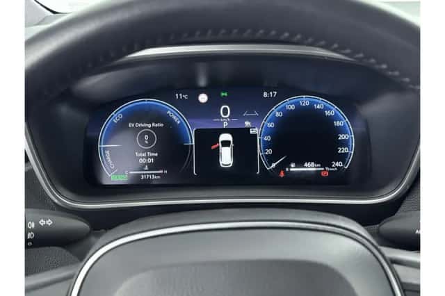 Toyota Corolla (2025) thumbnail 3