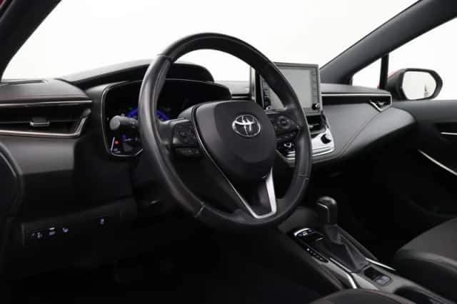 Toyota Corolla (2019) thumbnail 2