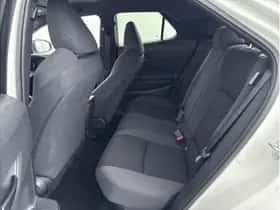 Toyota C-HR (2025) thumbnail 23