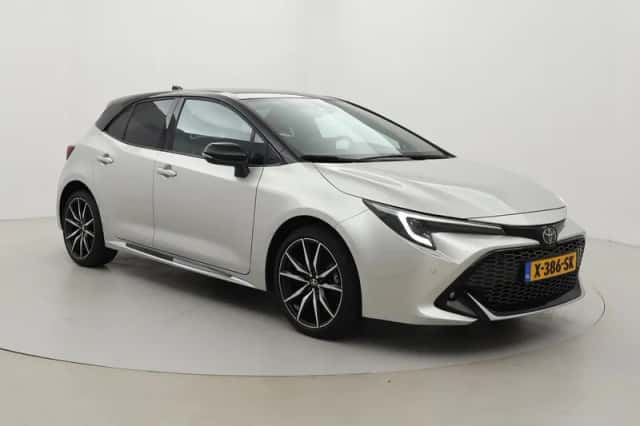 Toyota Corolla (2023) thumbnail 1
