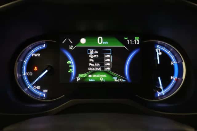 Toyota RAV4 (2020) thumbnail 3