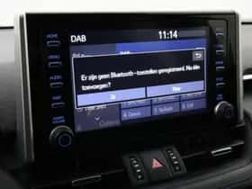 Toyota RAV4 (2020) thumbnail 30