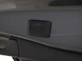 Toyota RAV4 (2020) thumbnail 38
