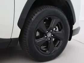 Toyota RAV4 (2020) thumbnail 16