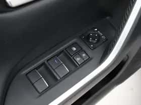 Toyota RAV4 (2020) thumbnail 23