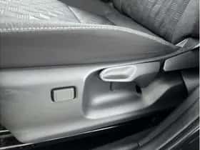 Toyota Yaris (2025) thumbnail 18
