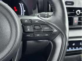 Toyota Yaris (2025) thumbnail 9