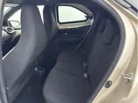 Toyota Aygo X (2022) thumbnail 27