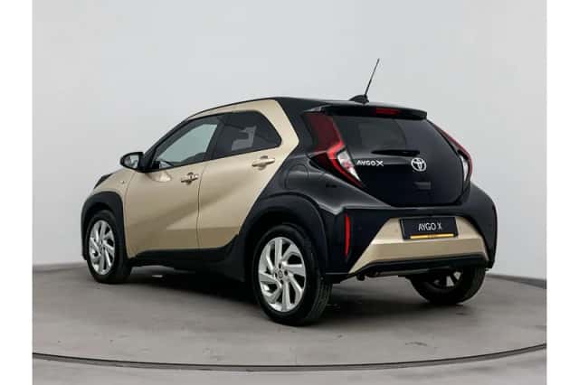 Toyota Aygo X (2022) thumbnail 4