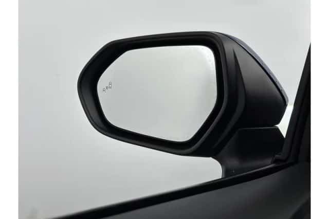 Toyota Yaris Cross (2025) thumbnail 5