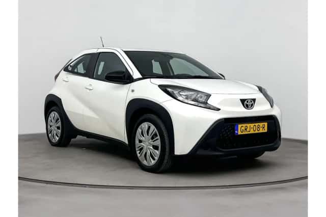 Toyota Aygo X (2024) thumbnail 1
