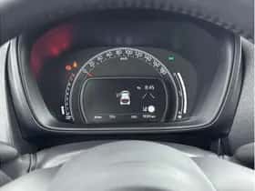 Toyota Aygo X (2024) thumbnail 3