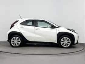Toyota Aygo X (2024) thumbnail 9