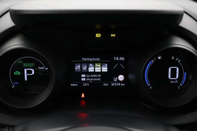 Toyota Yaris Cross (2024) thumbnail 3