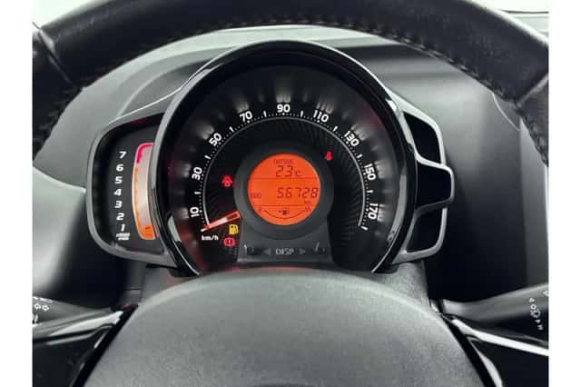 Toyota Aygo (2019) thumbnail 3