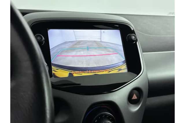 Toyota Aygo (2019) thumbnail 6