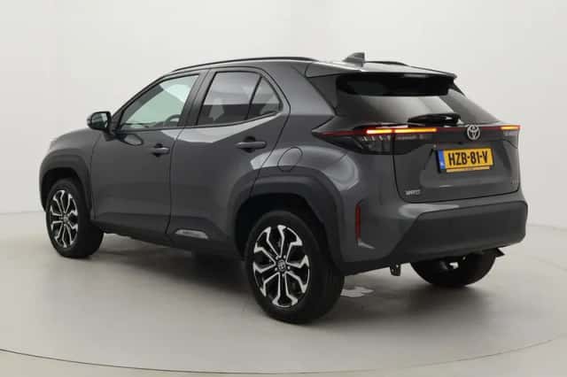 Toyota Yaris Cross (2025) thumbnail 4