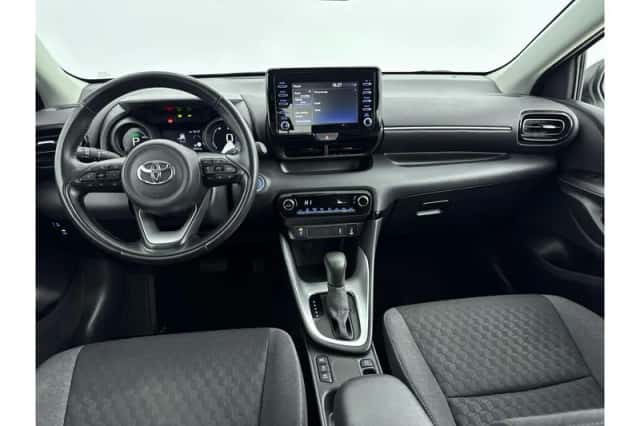 Toyota Yaris (2024) thumbnail 2