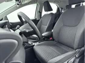 Toyota Yaris (2024) thumbnail 7