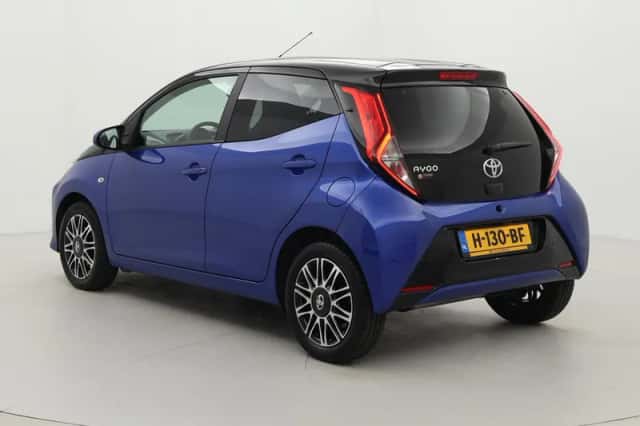 Toyota Aygo (2020) thumbnail 4