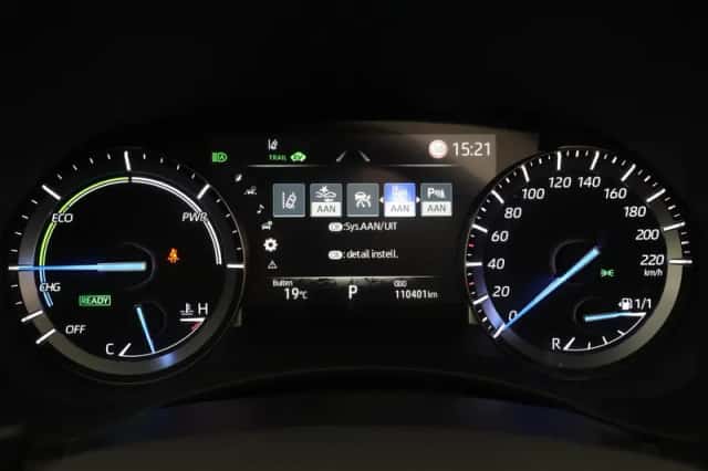 Toyota Highlander (2022) thumbnail 3