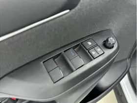 Toyota Yaris Cross (2023) thumbnail 15