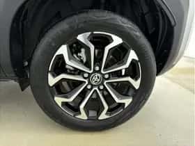 Toyota Yaris Cross (2023) thumbnail 6