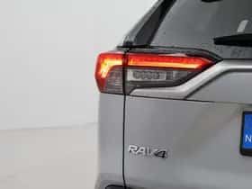 Toyota RAV4 (2024) thumbnail 16