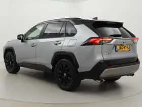 Toyota RAV4 (2024) thumbnail 4