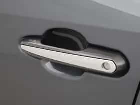 Toyota RAV4 (2022) thumbnail 13