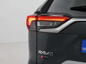 Toyota RAV4 (2022) thumbnail 18
