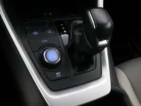 Toyota RAV4 (2022) thumbnail 32