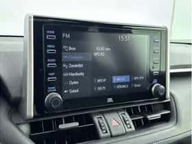 Toyota RAV4 (2021) thumbnail 21