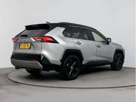Toyota RAV4 (2021) thumbnail 25