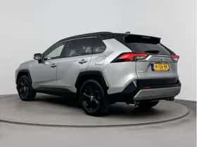 Toyota RAV4 (2021) thumbnail 4