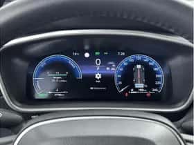 Toyota Corolla (2023) thumbnail 3