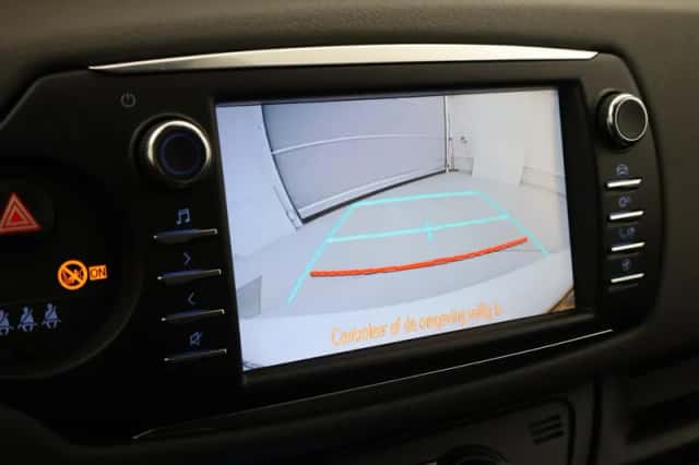 Toyota Yaris (2020) thumbnail 6