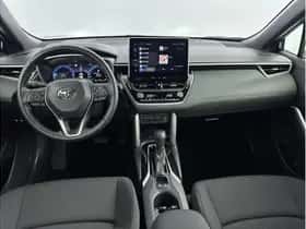 Toyota Corolla (2025) thumbnail 2