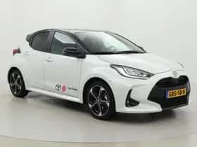 Toyota Yaris (2024) thumbnail 1