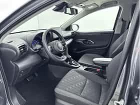 Toyota Yaris (2025) thumbnail 14