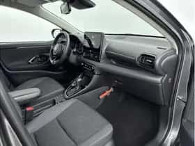 Toyota Yaris (2025) thumbnail 24